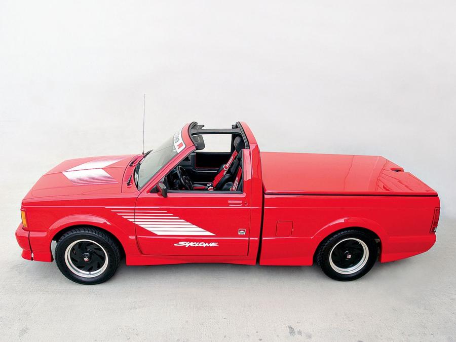  GMC Syclone Marlboro 1991 года  (фото 2 из 2)